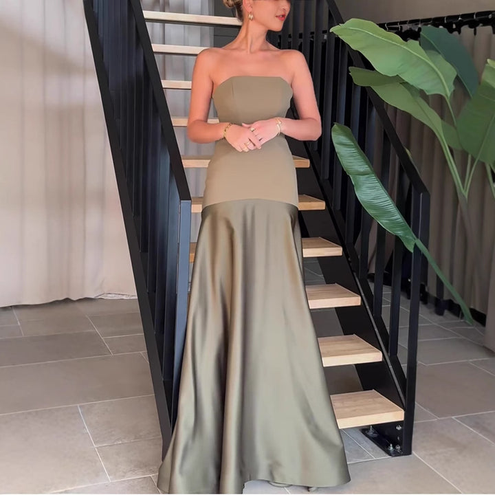 Damen Abendkleid mit elegantem Bustier-Oberteil und schwingendem Saum Drune