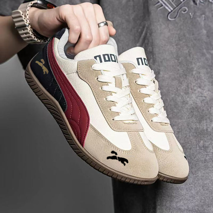 Herren Retro-Lowtop-Sneaker aus Wildlederimitat mit kontrastierendem Seitenstreifen und profilierter Gummisohle Drune