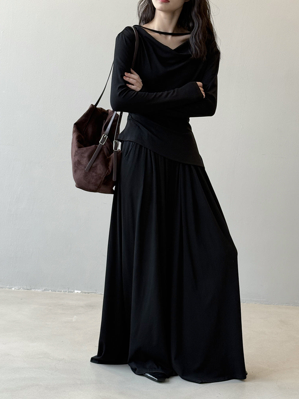 Damen Zweiteiliges Jersey-Set mit asymmetrischem Wasserfallkragen und weitem Maxirock Drune