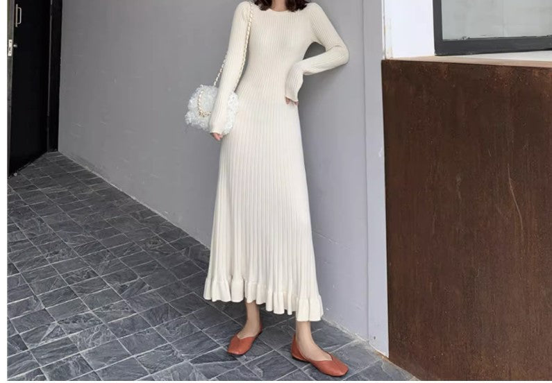 Damen Strickkleid mit weit ausgestelltem Saum und eleganten Rippdetails Drune