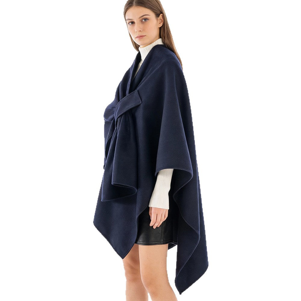 Damen Eleganter Wickel‑Cape mit Knotenverschluss und fließender Drapierung Drune