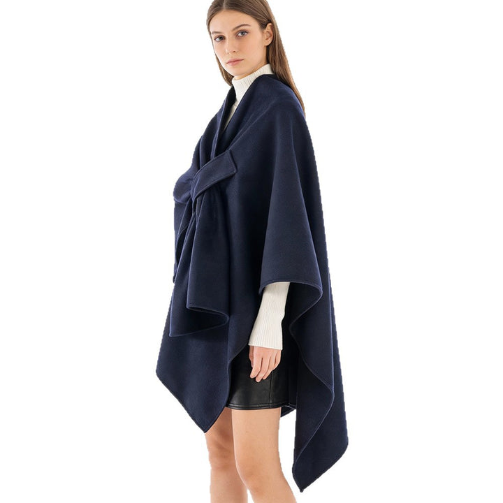 Damen Eleganter Wickel‑Cape mit Knotenverschluss und fließender Drapierung Drune