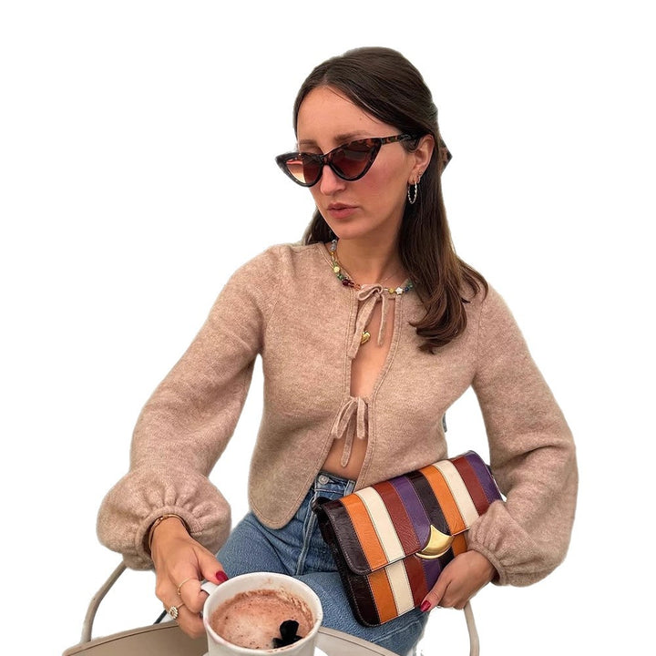 Damen Kurz geschnittene Strickjacke mit Bindebändern, Samtig-weicher Bouclé‑Optik und Ballonärmeln Drune