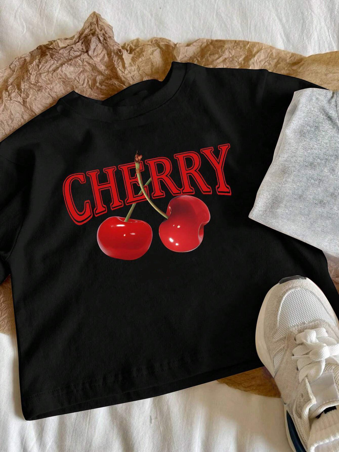 Damen T-Shirt mit kreativem Schlüsselherz-Motiv und modernem Print Drune