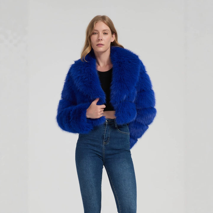 Damen Kurz geschnittene Kunstpelz‑Bolerojacke mit voluminösem Schalkragen Drune