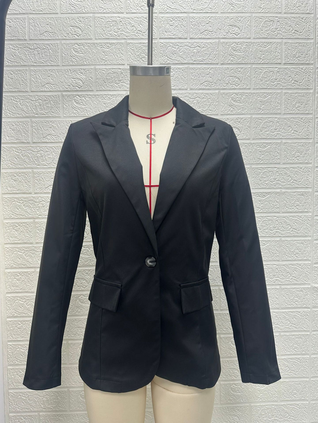 Damen Taillierter Ein-Knopf-Blazer mit Pattentaschen und schmaler Silhouette Drune