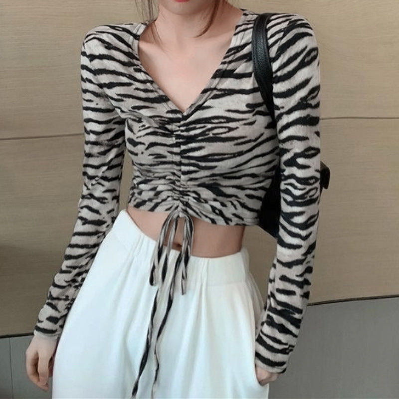 Damen Figurschmeichelndes Crop-Top mit schlanken langen Ärmeln Drune