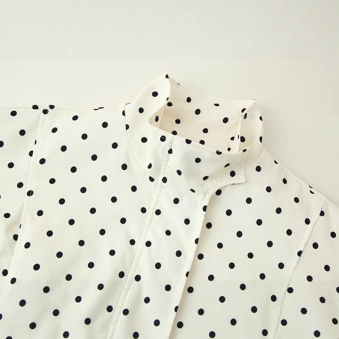 Damen cropped Steppjacke mit modernem Polka-Dots-Design Drune