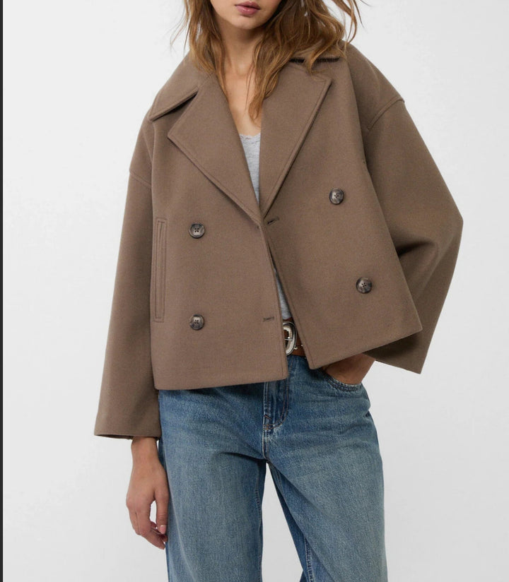 Damen nan kurz geschnittener Zweireiher Wollmix-Peacoat mit überbreitem Revers und kastiger Silhouette Drune