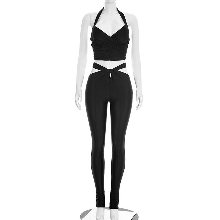 Damen Elegantes Outfit mit figurbetonter Hose und verführerischem Top Drune