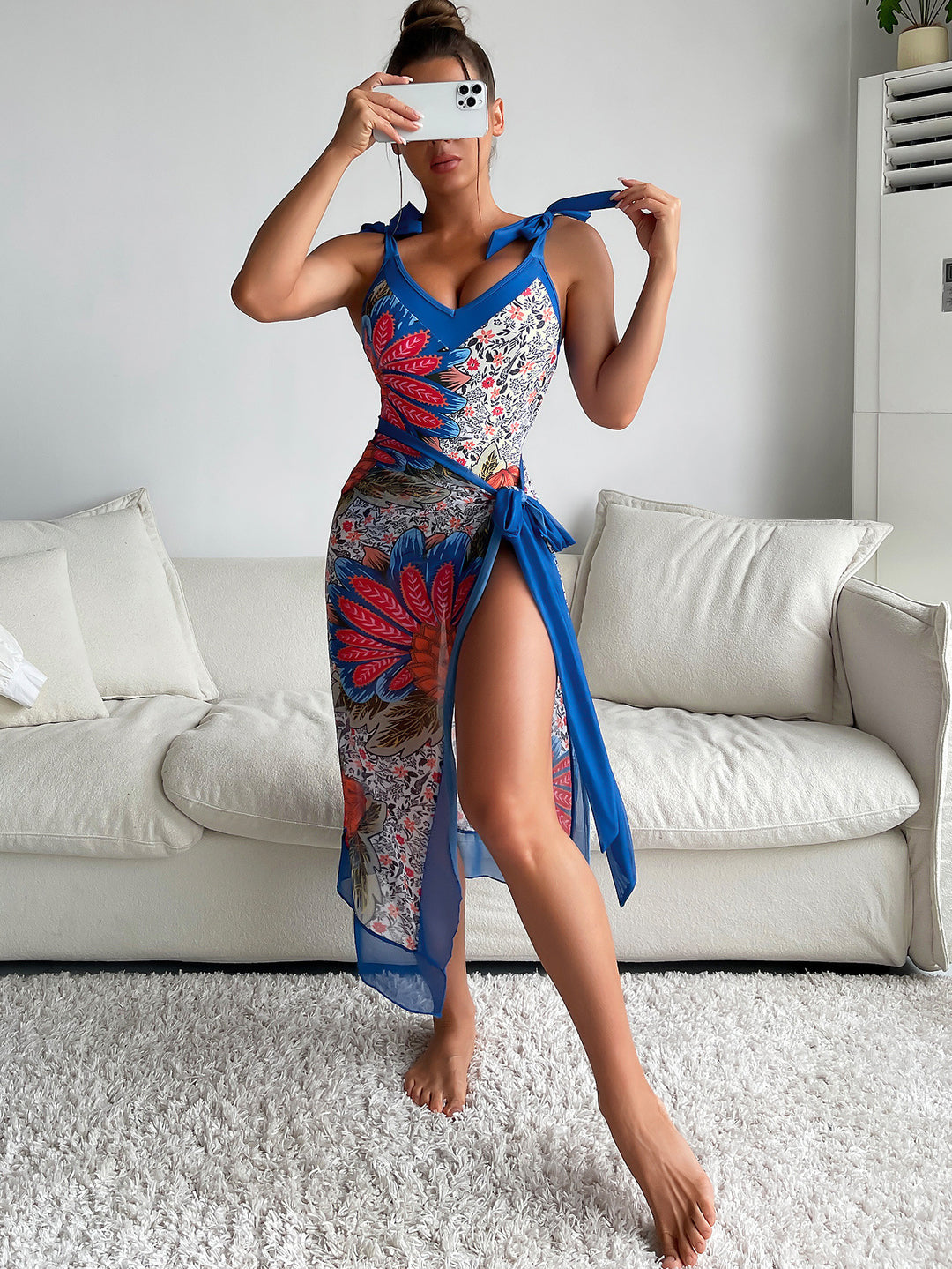 Damen Badeanzug mit floralem Design und passendem Pareo Drune