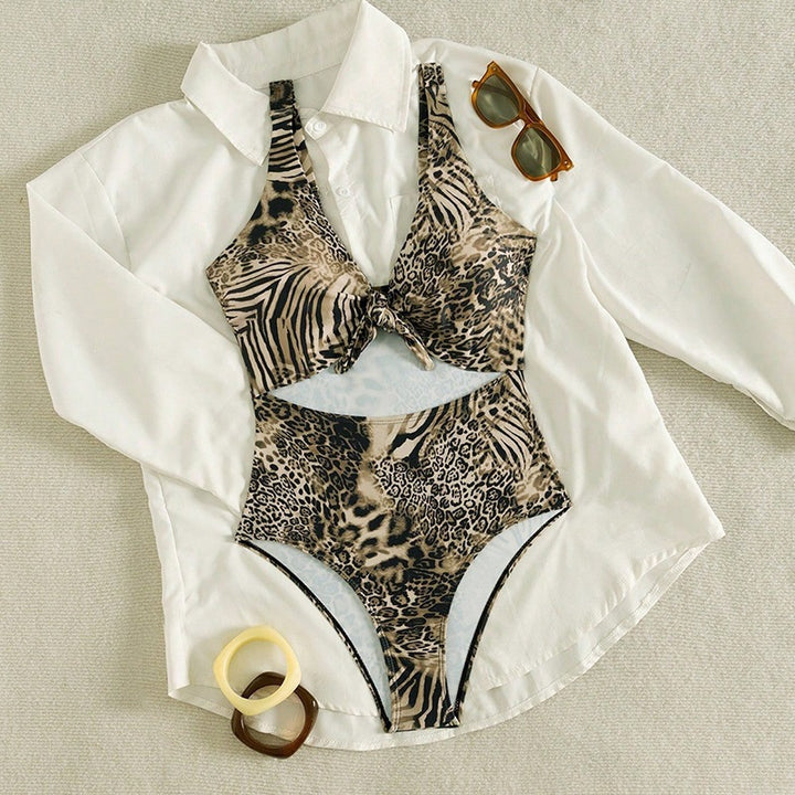 Damen Einteiler Badeanzug mit sexy Schnitt und animalischem Print Drune