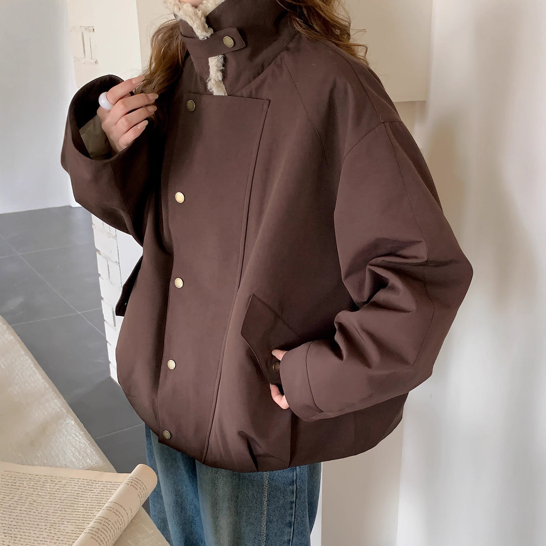 Damen Oversize-Kurzjacke mit Teddykragen und Pattentaschen Drune