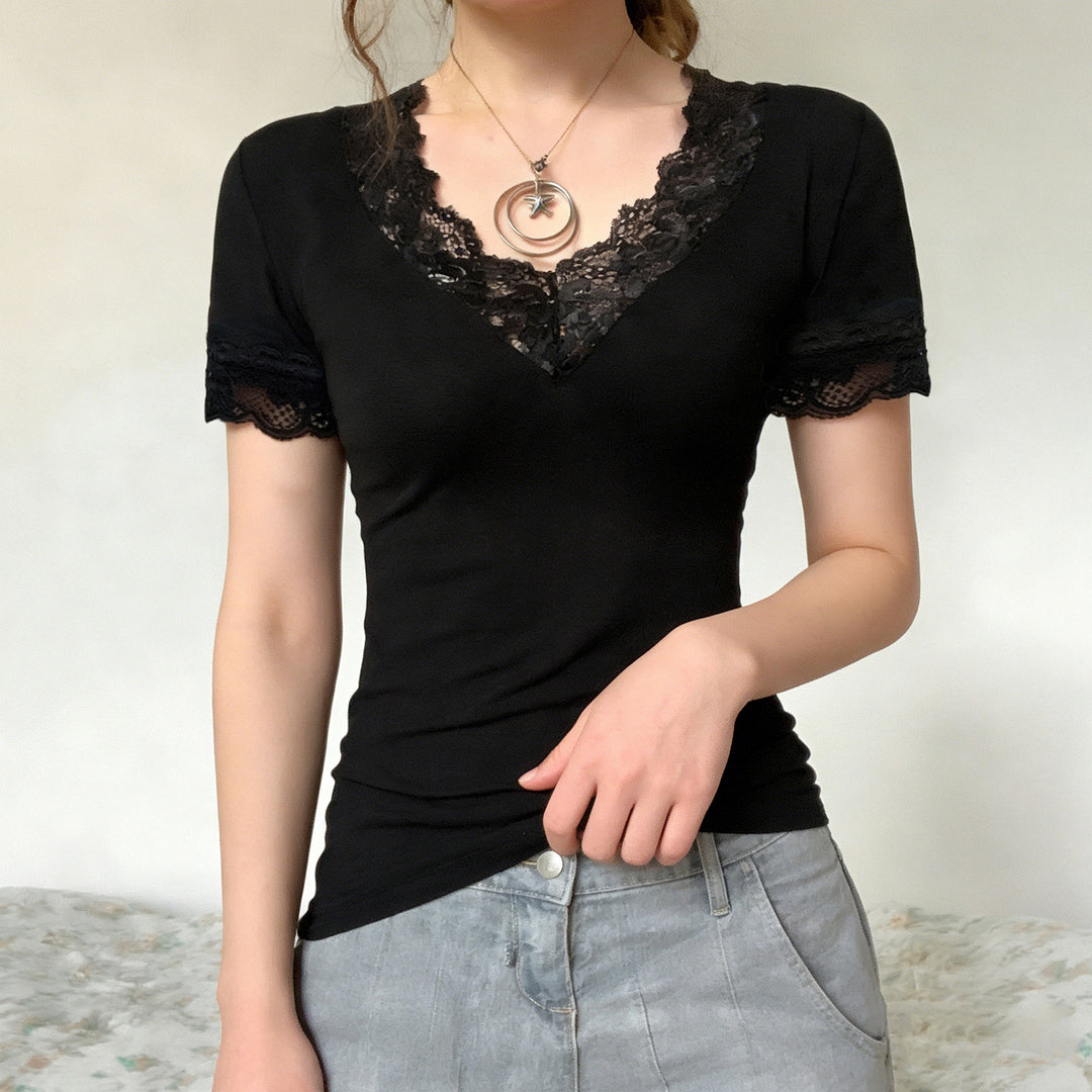 Damen T-Shirt mit Spitzenbesatz und V-Ausschnitt Drune
