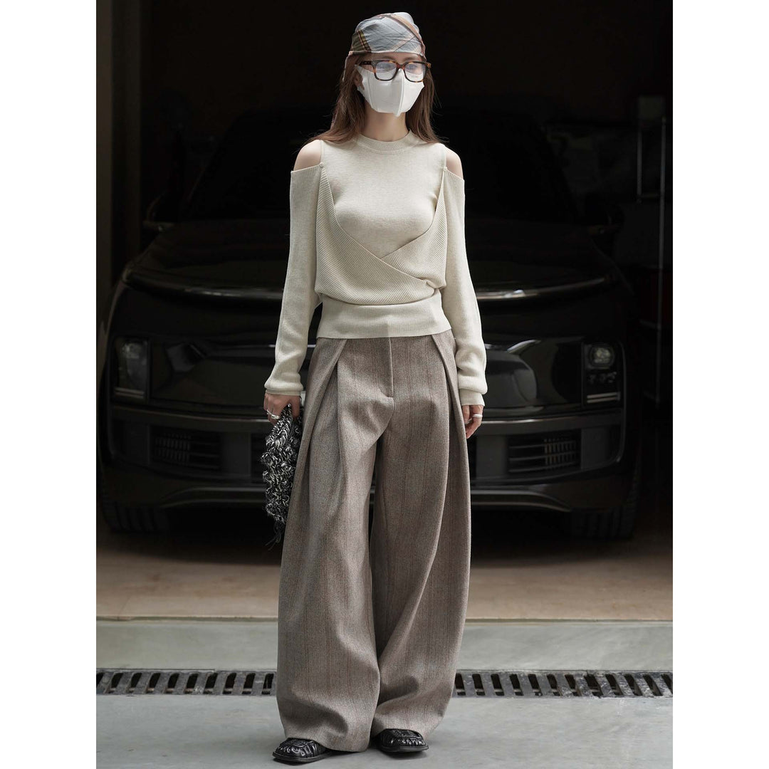 Damen Schulterfreier Feinstrick-Pullover mit asymmetrischem Wickeldetail Drune