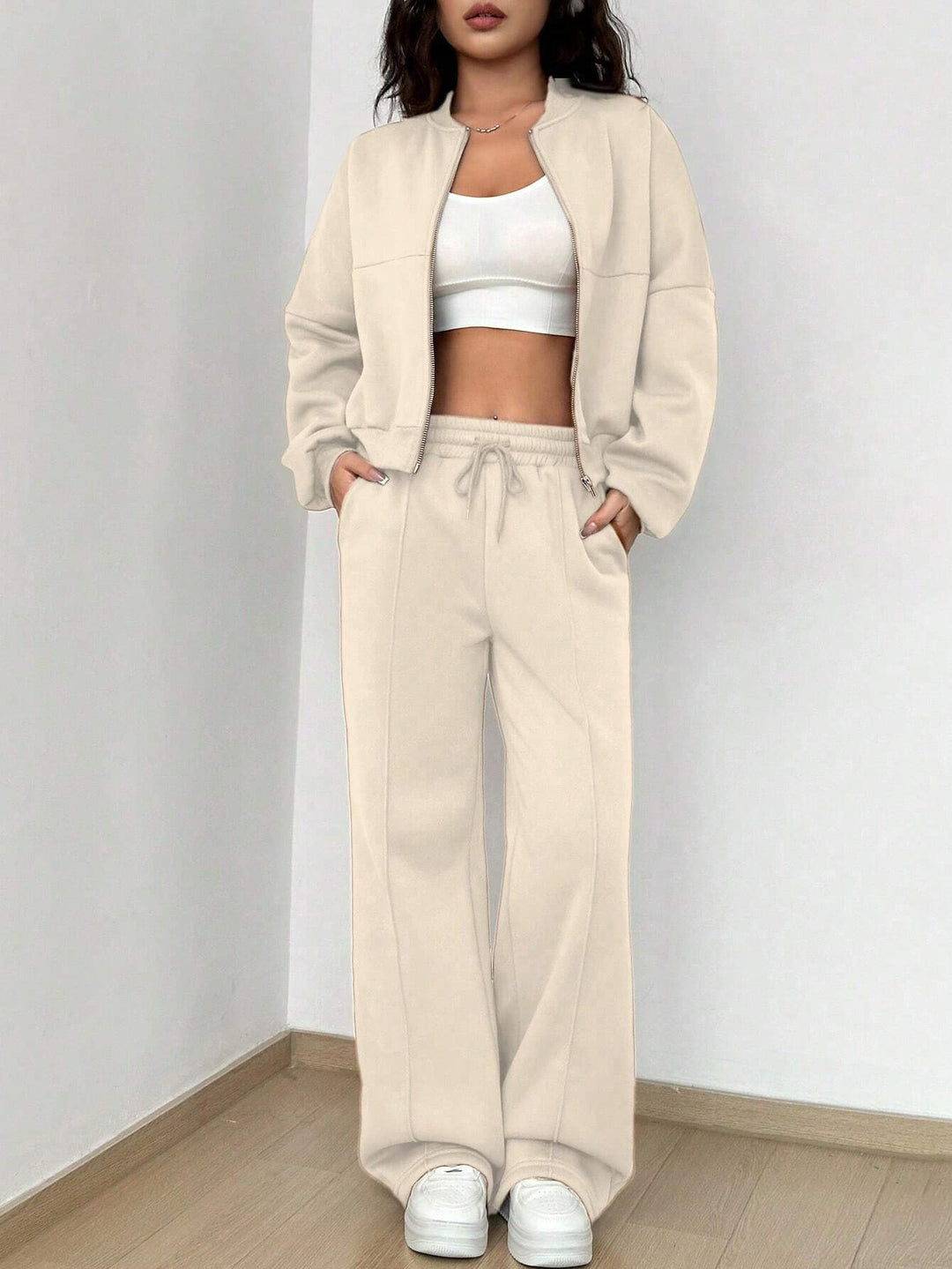 Damen Loungewear-Set mit kurzem Reißverschluss-Bomber und weiter High-Waist Jogginghose Drune