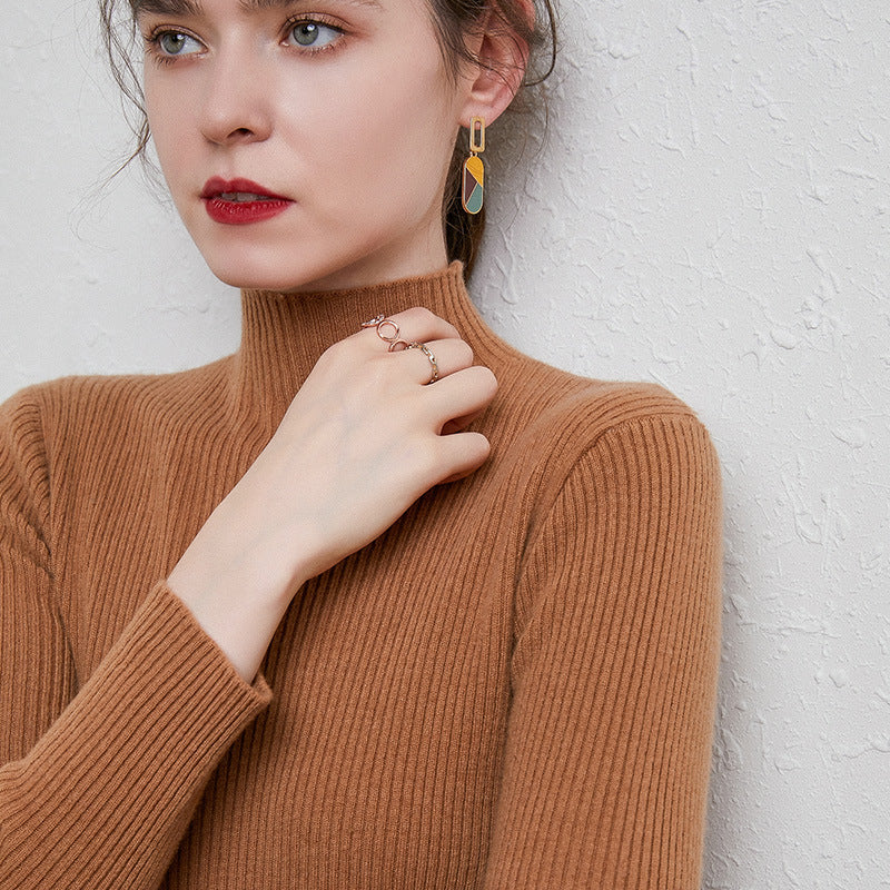 Damen Figurbetonter Feinstrick-Rollkragenpullover mit extrafeiner Rippenstruktur und kaschmirweicher Haptik Drune