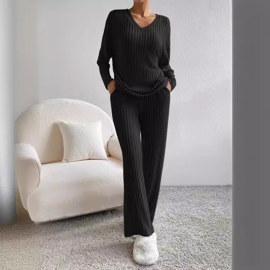 Damen Exklusives Lounge-Set mit V-Ausschnitt und feiner Rippstruktur Drune