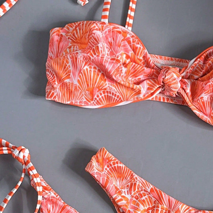 Damen Bandeau-Bikini mit Rüschen und seitlichen Bindebändern Drune