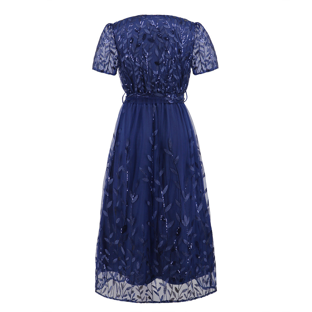 Drune | Kurzärmliges Kreuz V-Ausschnitt Gürtel Midi Kleid