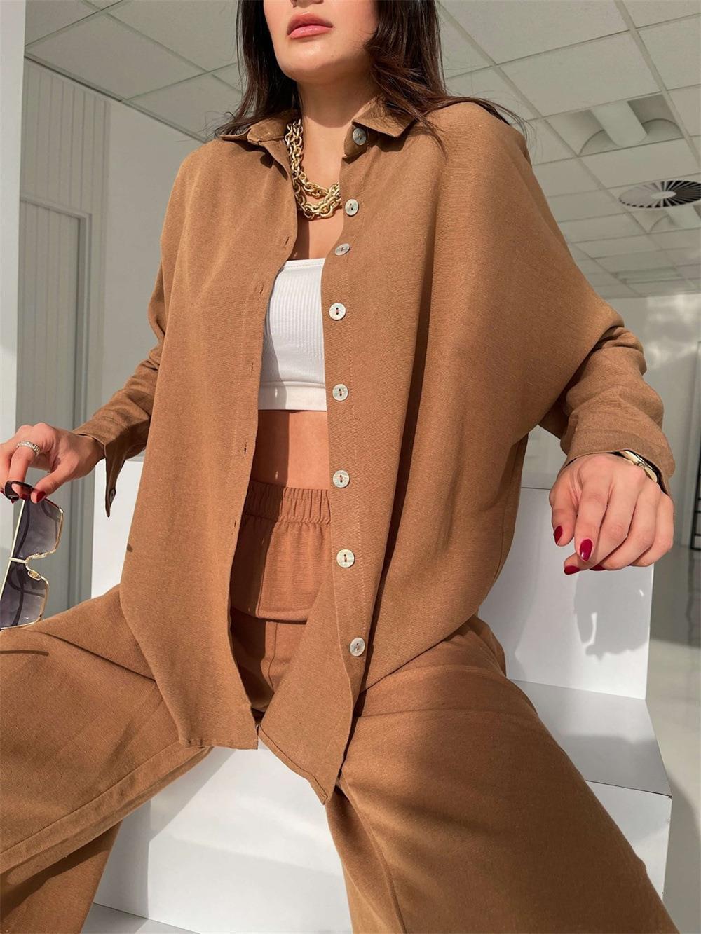 Damen lässiges Sommeroutfit mit übergroßer Bluse und weiten Hosen Drune