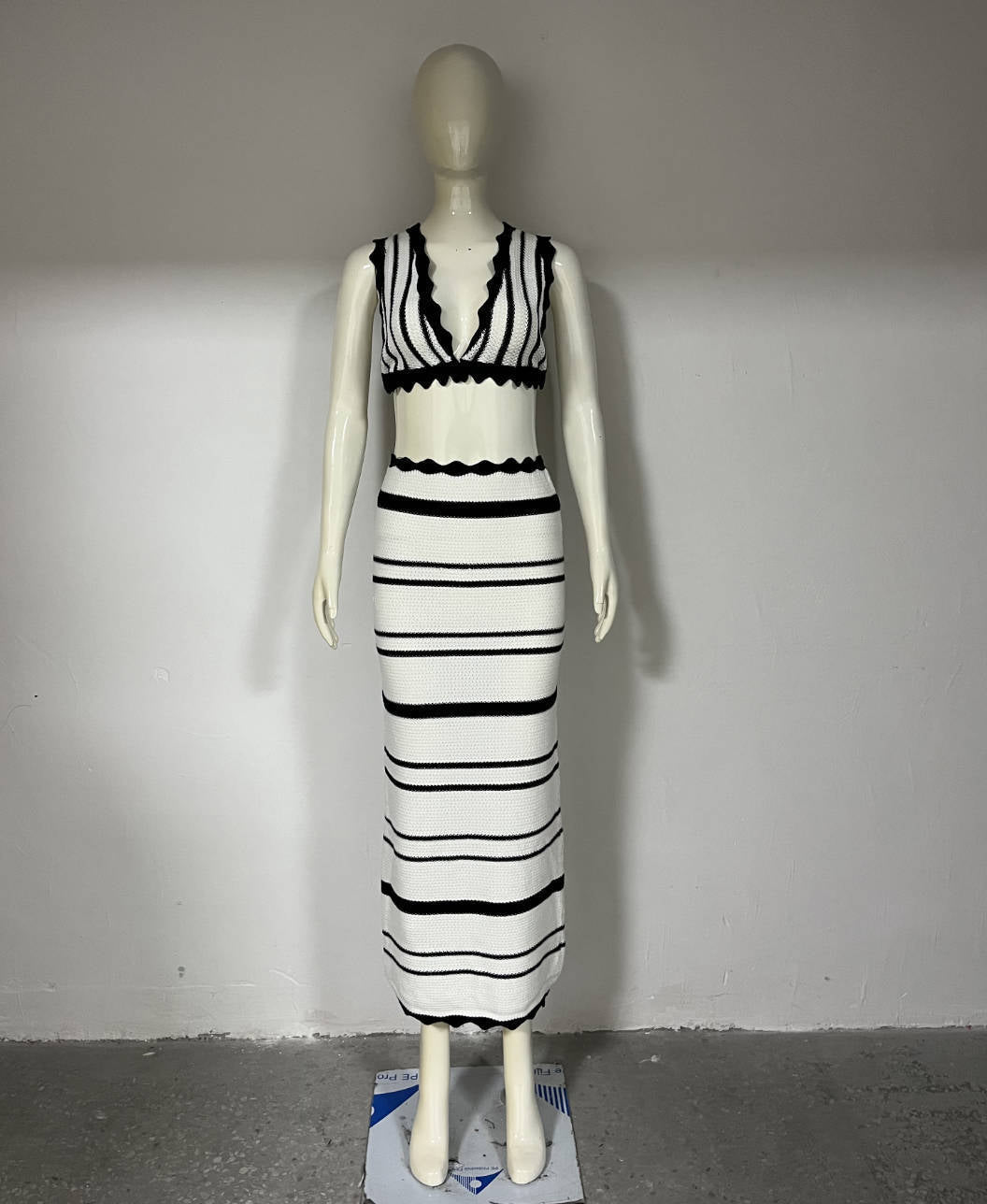 Damen gestricktes Crop-Top und Maxi-Rock Set Drune