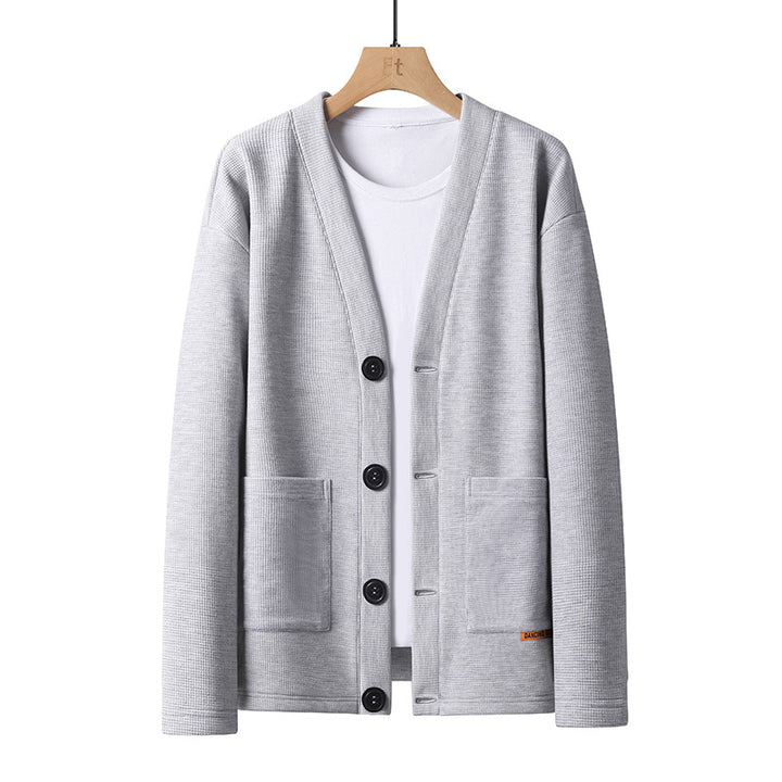 Herren leichter Strickcardigan mit V-Ausschnitt, Knopfleiste und aufgesetzten Taschen Drune