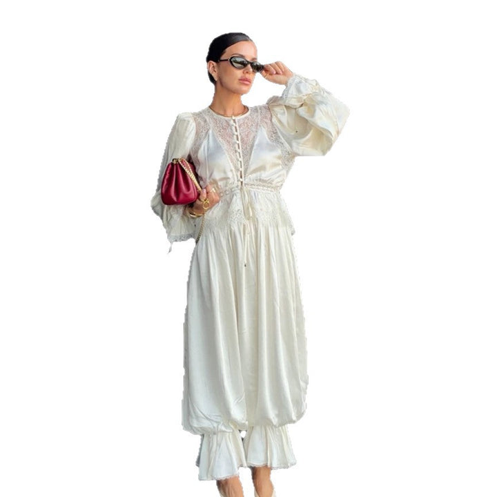 Damen Einteiliger Satin-Overall mit Spitzen‑Yoke, Puffärmeln und voluminöser Haremshose Drune