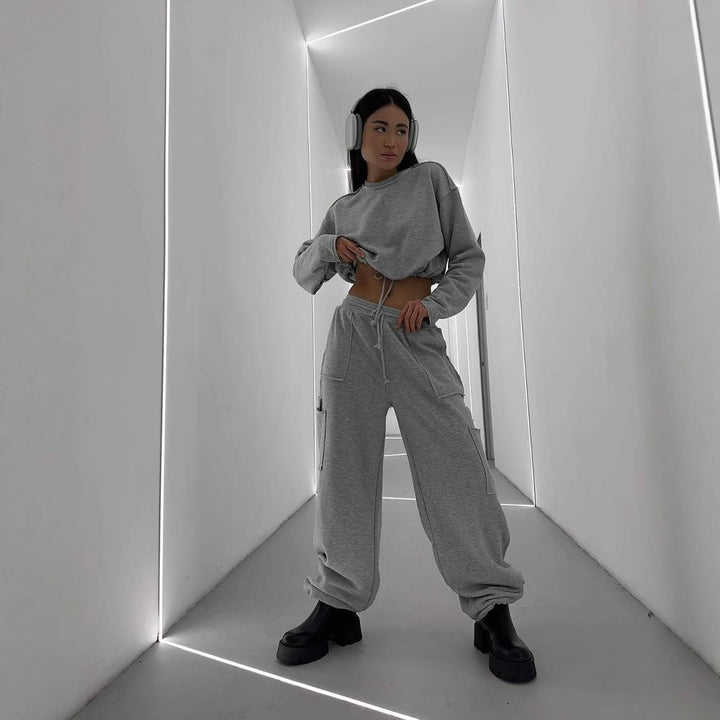 Damen Kurzes Tunnelzug-Sweatshirt mit geripptem Saum und lässiger High‑Waist‑Jogginghose Drune