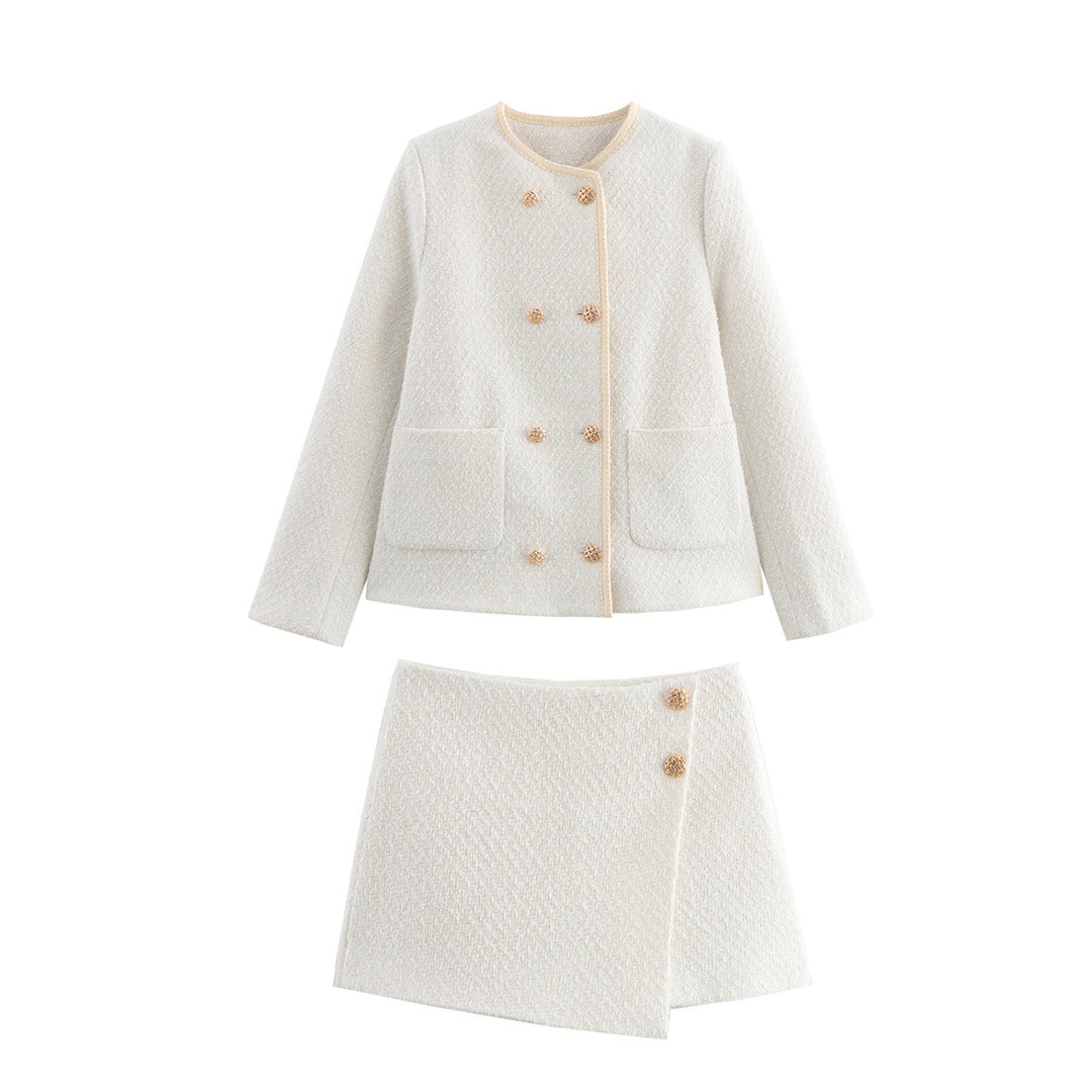 Damen nan elegante Bouclé-Jacke mit Rundhalsausschnitt, doppelter Zierknopfleiste und aufgesetzten Taschen Drune