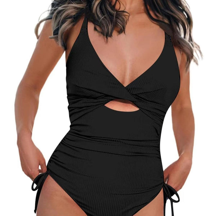 Damen Einteiler Badeanzug mit raffiniertem Wickeldesign und modischem Cut-Out Drune