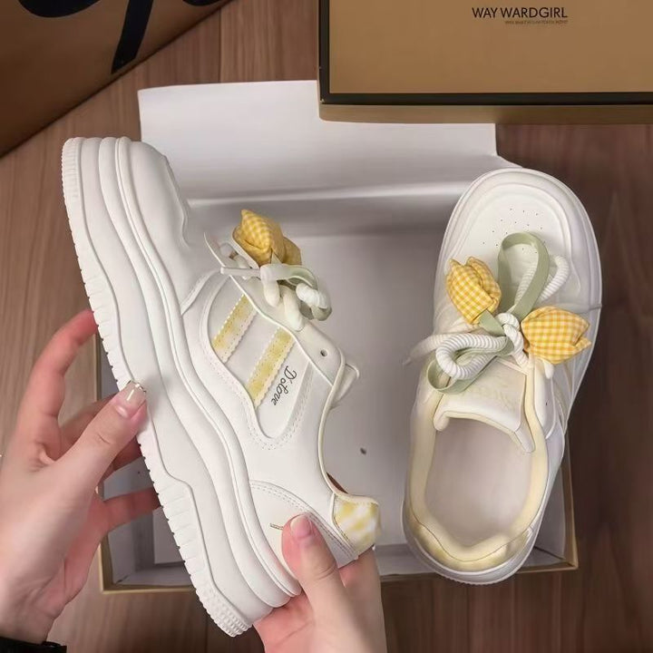 Damen Sneakers mit verspieltem Design und dekorativen Schleifen von Drune