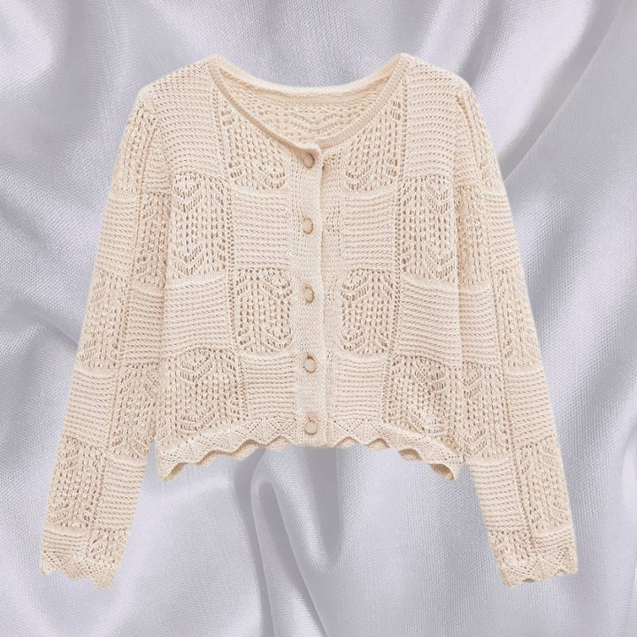Damen Strickjacke mit filigranem Lochmuster und dekorativen Knöpfen Drune