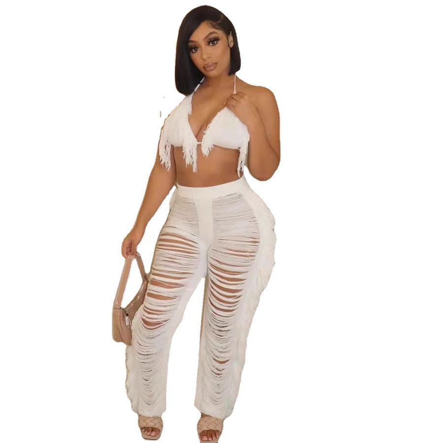 Damen Strandoutfit mit fransigem Crop-Top und lässiger Hose Drune