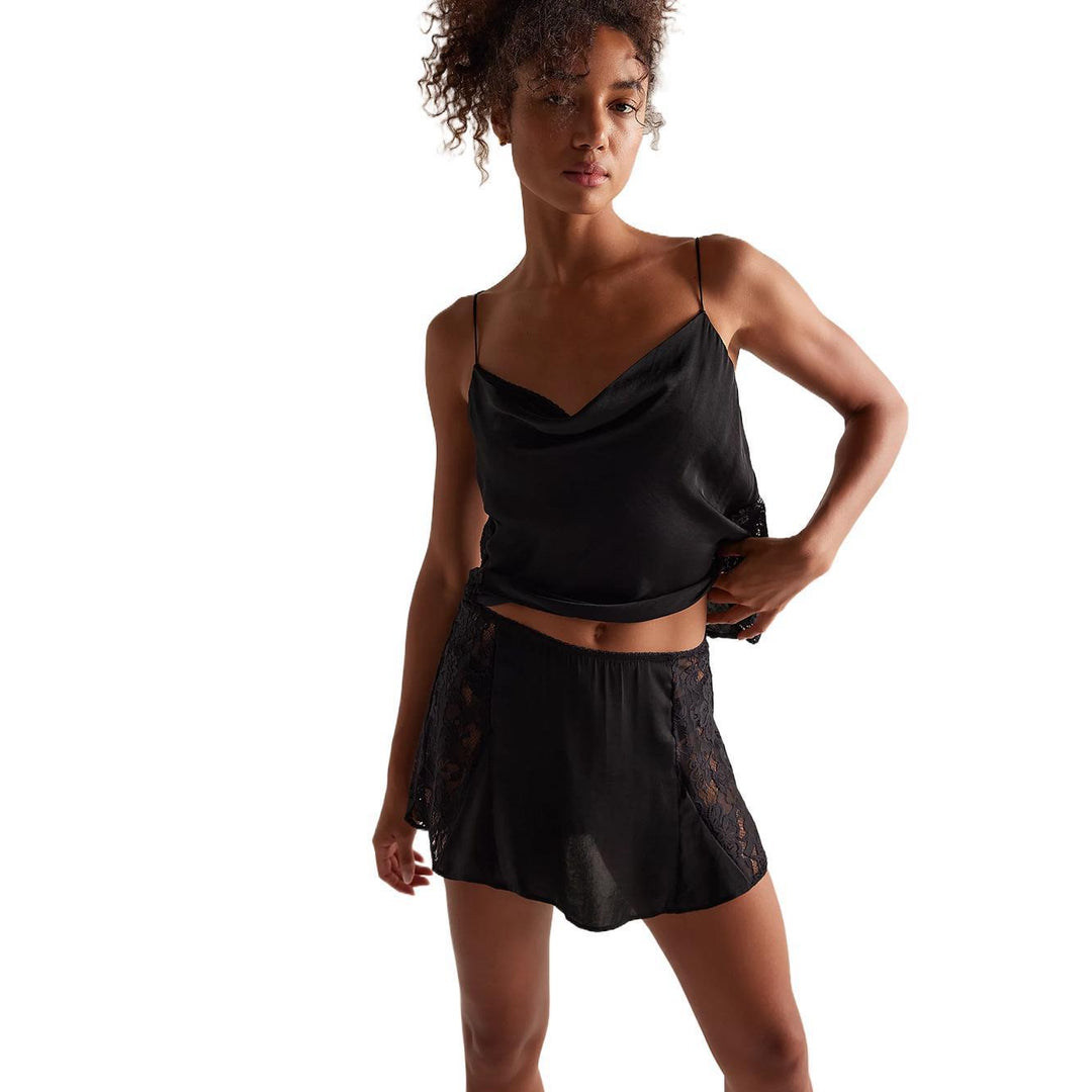 Damen Satin-Nachtkleid mit Spitzenakzenten Drune