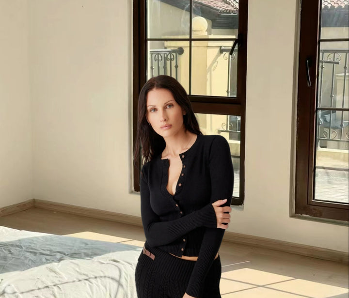 Damen Strick Set mit Knopfdetails und kurzem Schnitt Drune