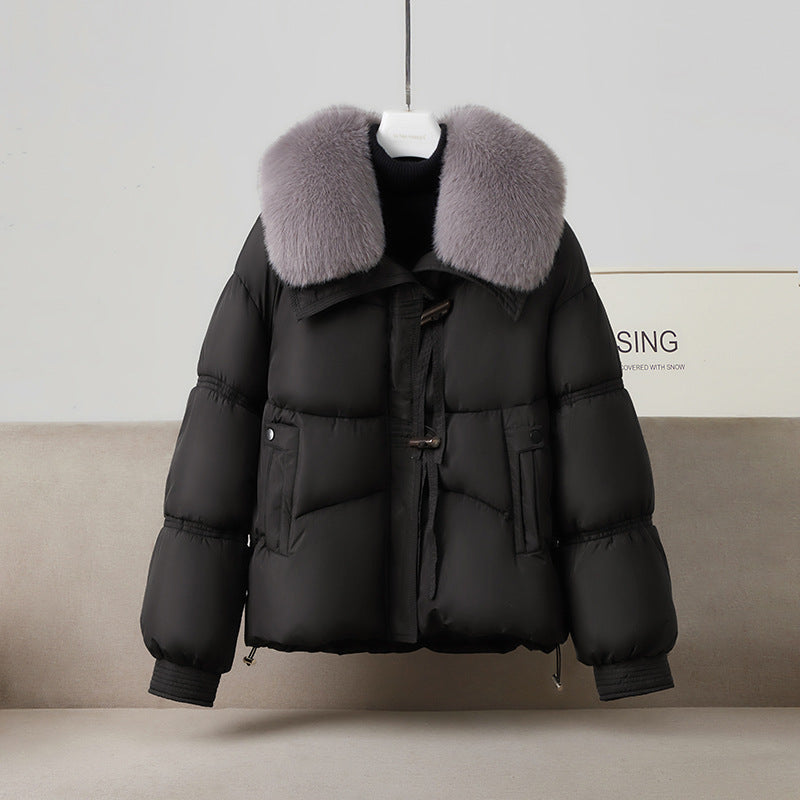 Damen nan kurze Steppluftjacke mit voluminösem Webpelzkragen, Knebelverschluss und formstabiler Taillenlinie Drune