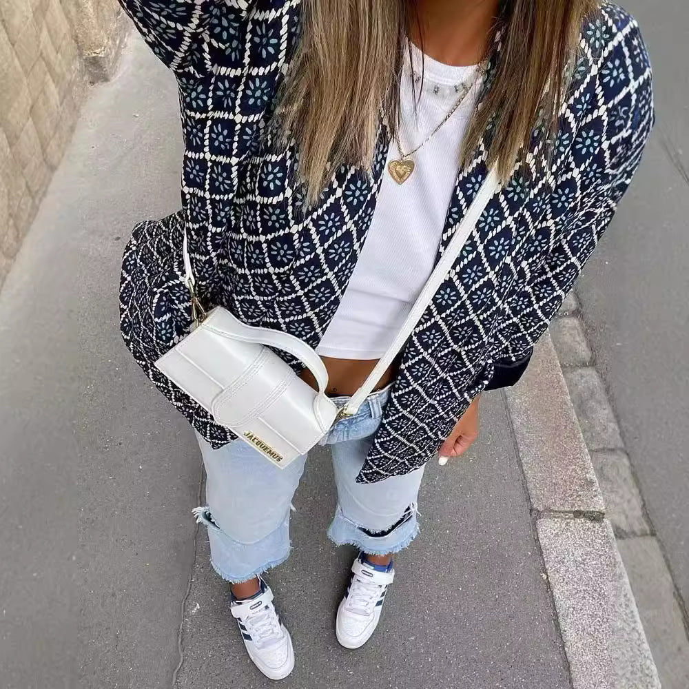 Damen 80+ gesteppte Kimonojacke mit grafischem Diamantjacquard Drune