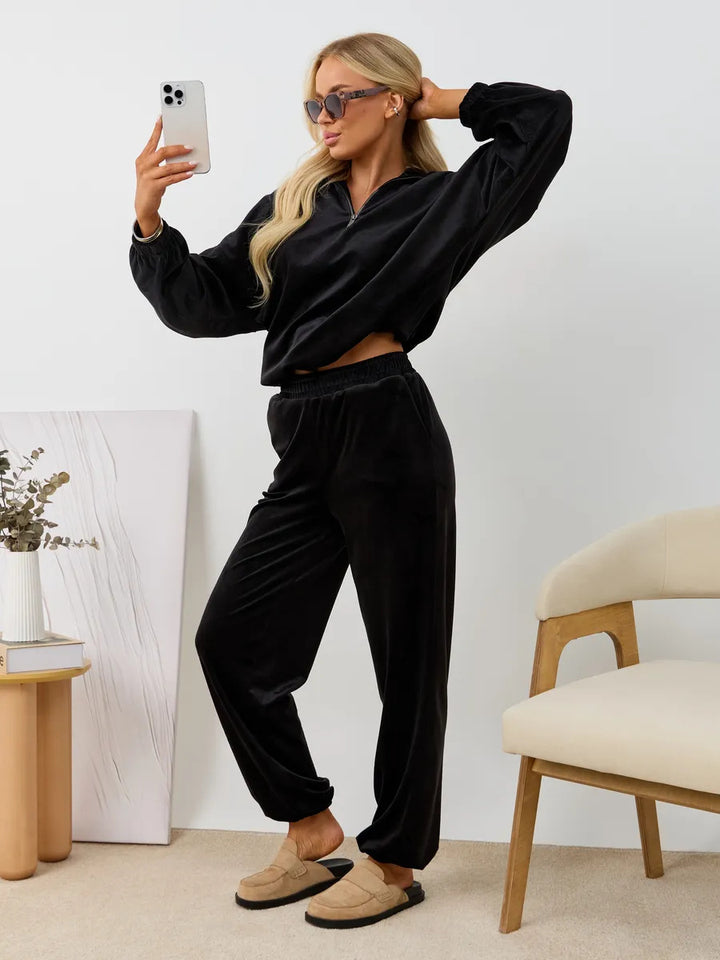 Damen samtiges zweiteiliges Lounge-Set mit Kapuzen-Halbzip und elastischer Bundhose Drune
