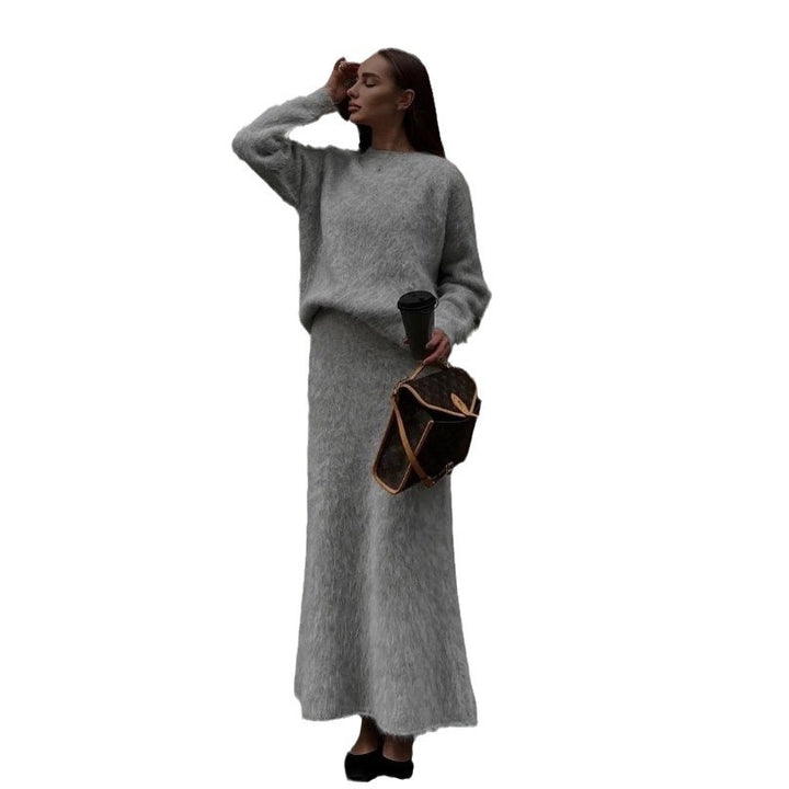 Damen Strickkleid mit tiefem V-Ausschnitt und weichem Mohair-Material Drune