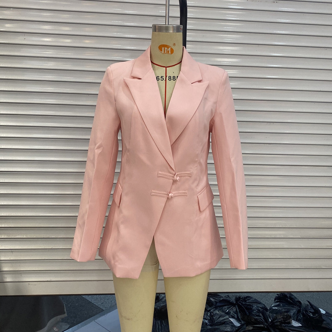 Damen nan eleganter Langblazer mit dekorativen Knotenverschlüssen und Pattentaschen Drune