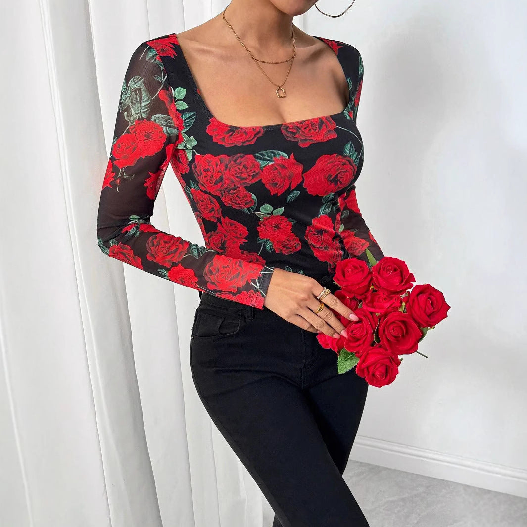 Damen nan figurnahes Stretchshirt mit quadratischem Ausschnitt, feiner Meshstruktur und großflächigem Rosenprint Drune