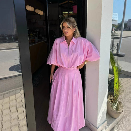 Damen Elegantes Maxikleid mit hochgeschlossenem Oberteil und weitem Saum