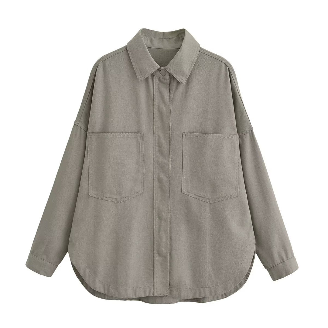 Damen Oversize Jeanshemd‑Jacke mit aufgesetzten Taschen und abgerundetem Saum Drune