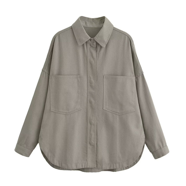 Damen Oversize Jeanshemd‑Jacke mit aufgesetzten Taschen und abgerundetem Saum Drune