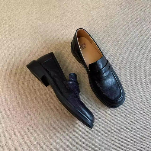 Damen Leder-Pennyloafer mit Mokassin-Naht und profilierter Laufsohle Drune