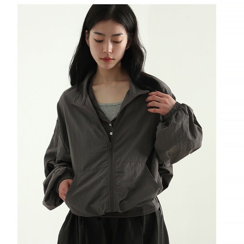Damen sportliche Windjacke mit hohem Kragen und Reißverschluss Drune