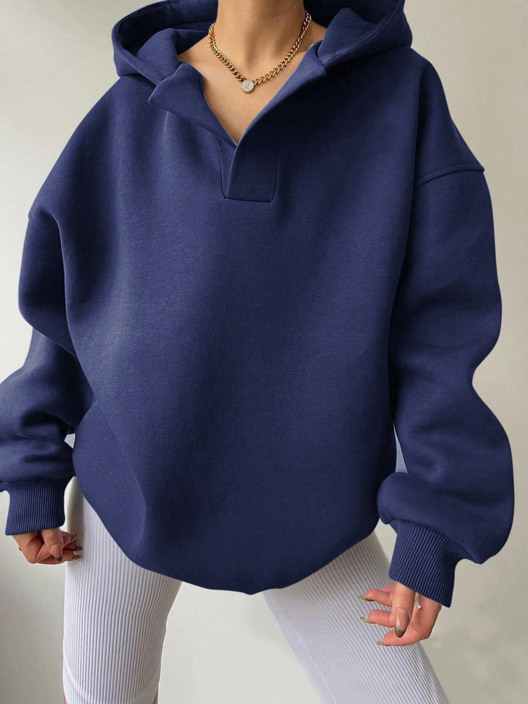 Damen Oversize-Kapuzenpullover mit V-Öffnung, tiefer Schulternaht und gerippten Bündchen Drune
