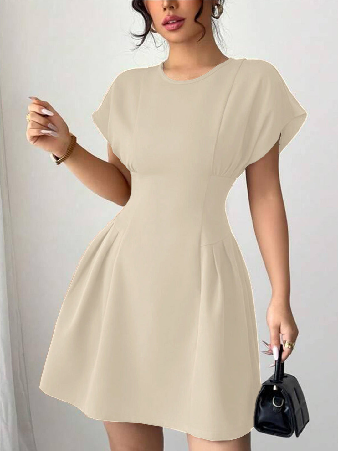 Damen Wickelkleid mit elegantem Schnitt und fließendem Rock Drune