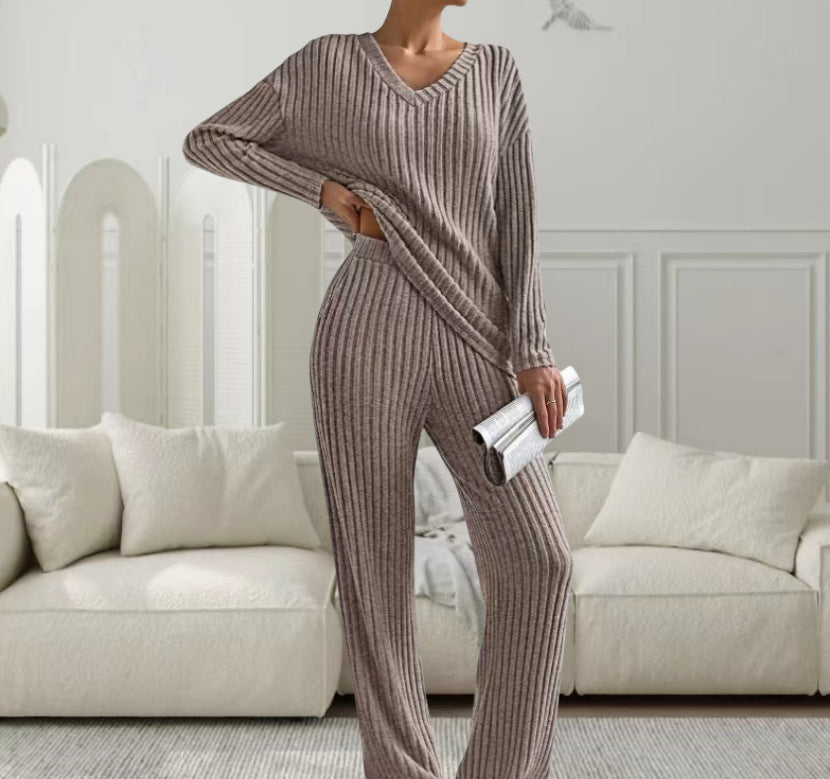 Damen Strickanzug mit modischem V-Ausschnitt und feinem Rippdesign Drune